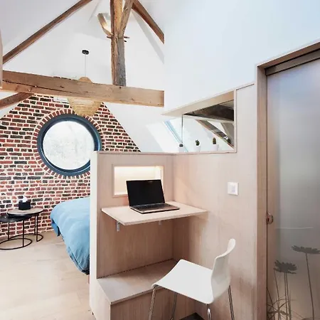 Charly 132 B&B Ronquieres