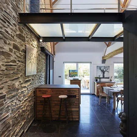 Charly 132 Bed & Breakfast 4*