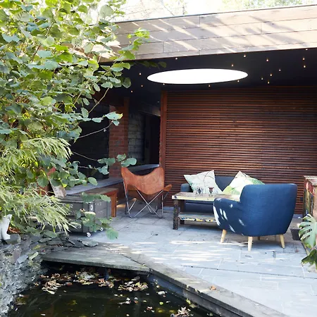 Charly 132 Bed & Breakfast 4*